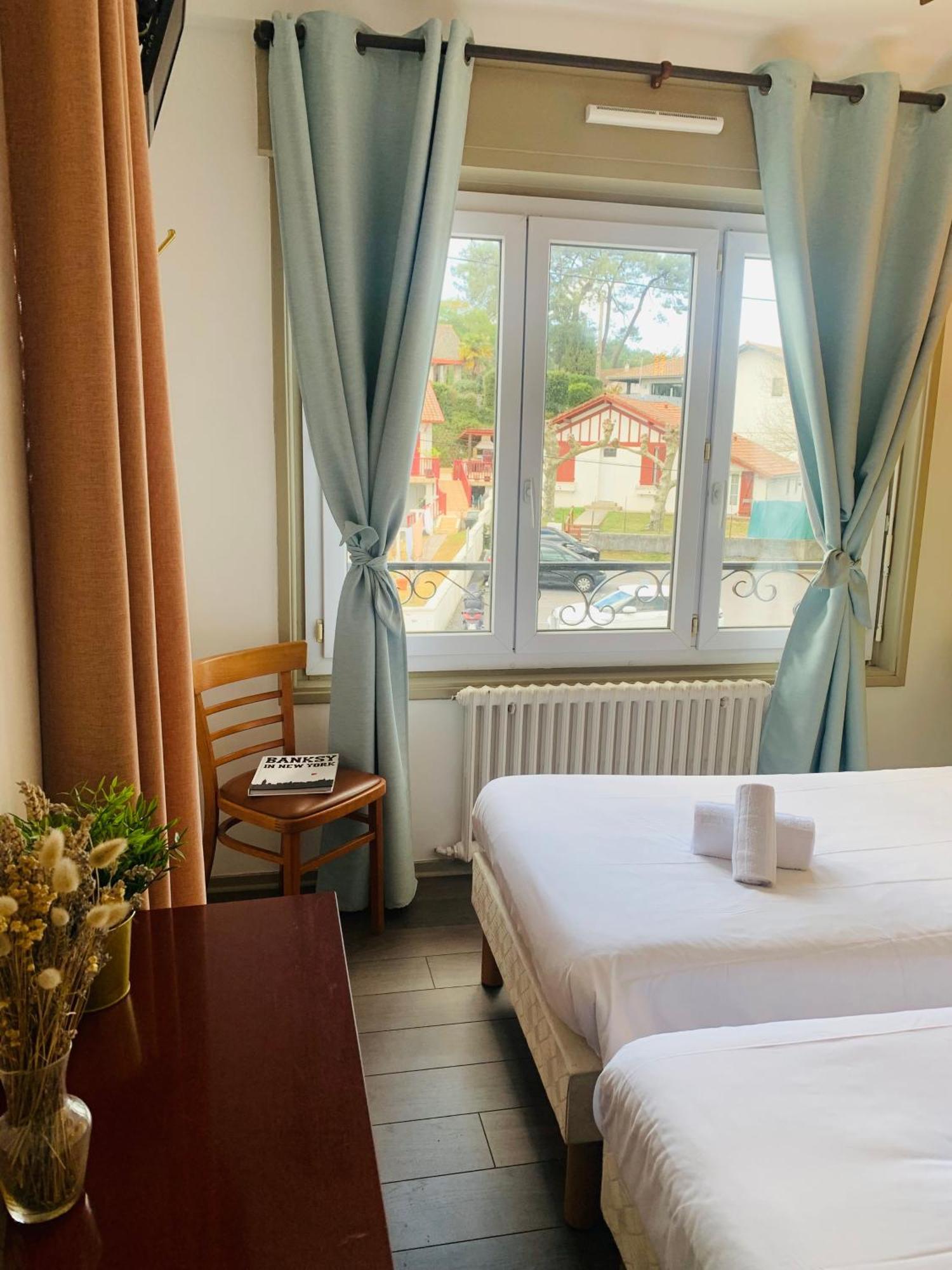 Hotel Fine Anglet Zewnętrze zdjęcie